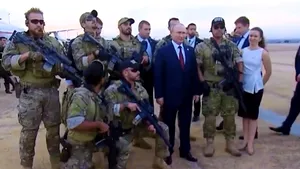 Vladimir Putin s-a pozat cu trupele speciale care l-au apărat în Brazilia 