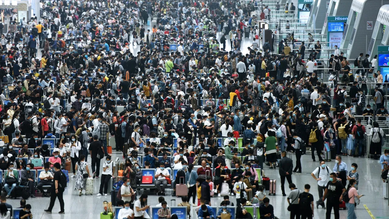 GALERIE FOTO. Pandemie? Peste 637 de milioane de turişti au călătorit în China pentru a celebra „Săptămâna de Aur”