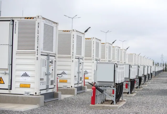 ANALIZĂ Stocarea a crescut de 8,5 ori într-un an și jumătate în România, dar există un risc. Dumitru Chisăliță (AEI): „Bateriile prost gândite pot scumpi energia pe care promitem să o ieftinim”