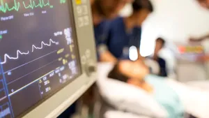 Un medic ginecolog din Slatina a murit la o lună după ce a născut gemeni