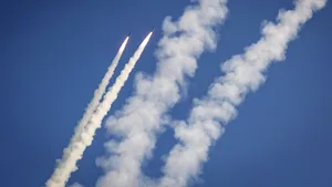 Coreea de Nord confirmă că ultimele sale teste militare au inclus rachete echipate cu focoase de tip bombă cu dispersie