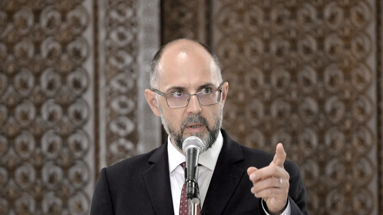 Kelemen Hunor, despre declaraţia lui Mihai Tudose: M-a şocat, să o retragă, aştept scuze/ Antal Arpad: Ne-a şocat declaraţia lui Tudose, oriunde în Europa premierul şi-ar fi dat demisia
