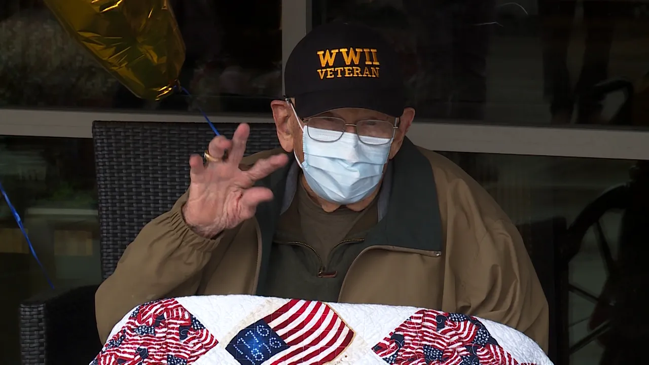 Cel mai bătrân supravieţuitor al coronavirusului are 104 ani şi e veteran din al doilea Război Mondial
