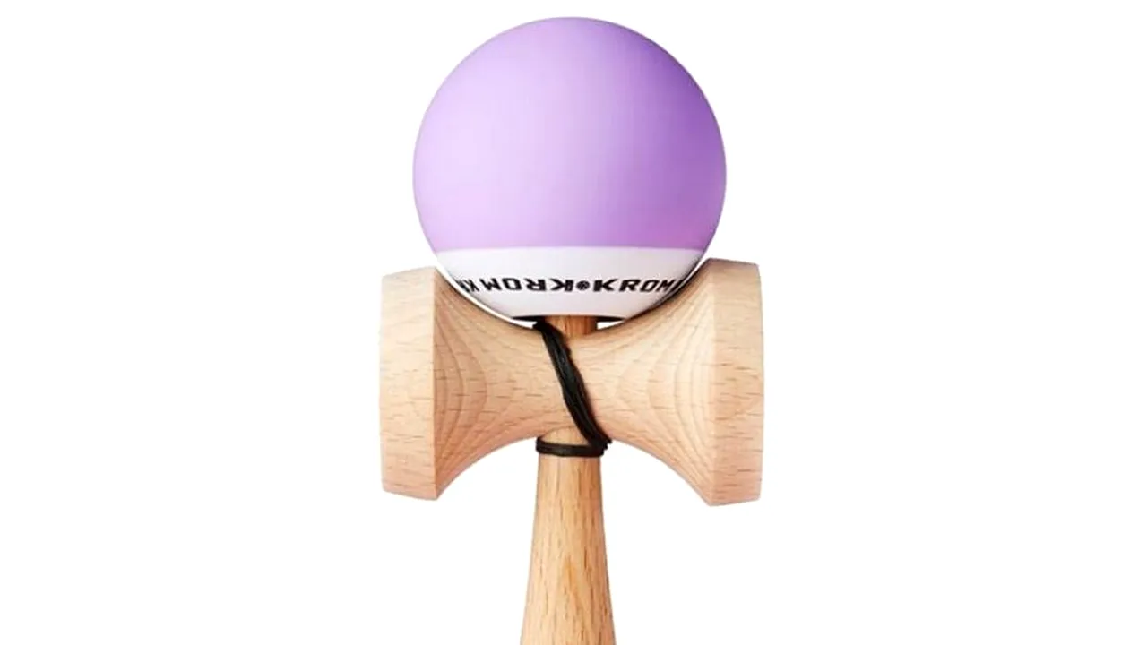 De ce este kendama interzis în școli? / Profesorii și psihologii se revoltă împotriva interdicției / „Ne-am dori niște copii - bibelou, perfecți, inexistenți”