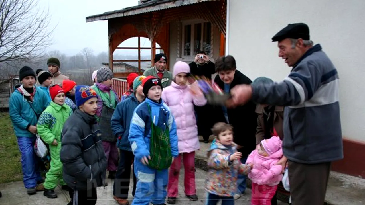 TRADIŢII DE CRĂCIUN: 