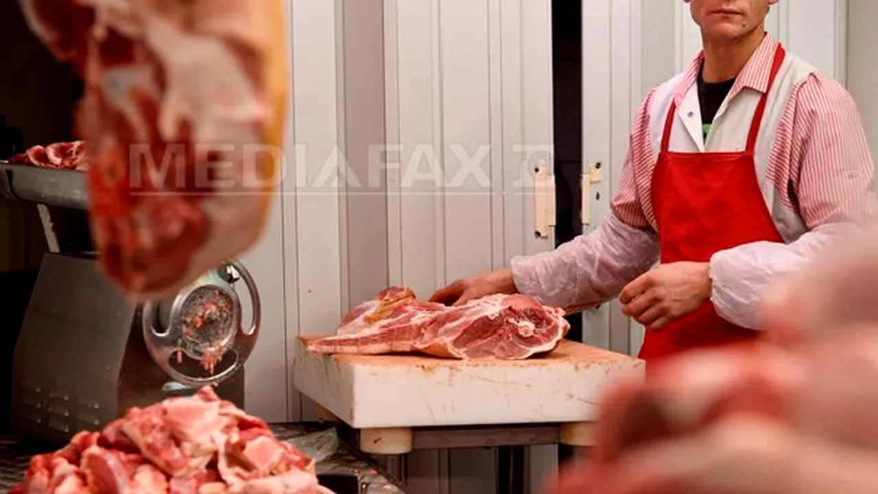 Carnea procesată, un pericol pentru sănătate. Câte kilograme de carne mănâncă în medie un român