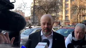 Viceprimarul Capitalei Aurelian Bădulescu, la ieşirea din sediul DIICOT: Am fost întrebat despre complicităţile politice de la 10 august. VIDEO