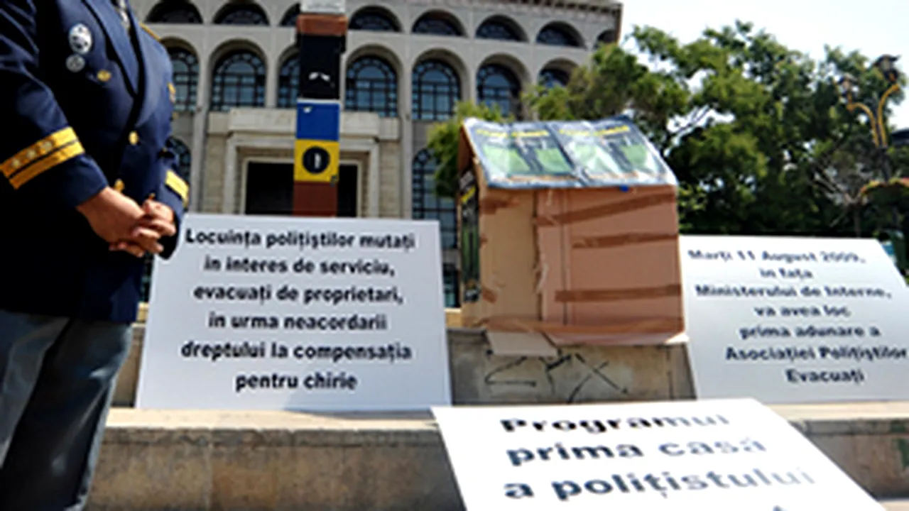 Romanian Police, Customs Unionists Protest Over Unpaid Rents