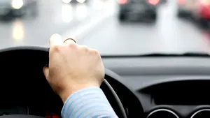 Șofer băut, depistat sâmbătă seara de două ori, de polițiști, la volanul autoturismului