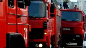 Cinci case din localitatea ilfoveană Siliştea au luat foc