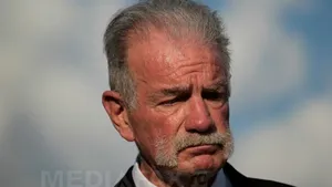 Pastorul american renunţă, pentru moment, la arderea Coranului sâmbătă