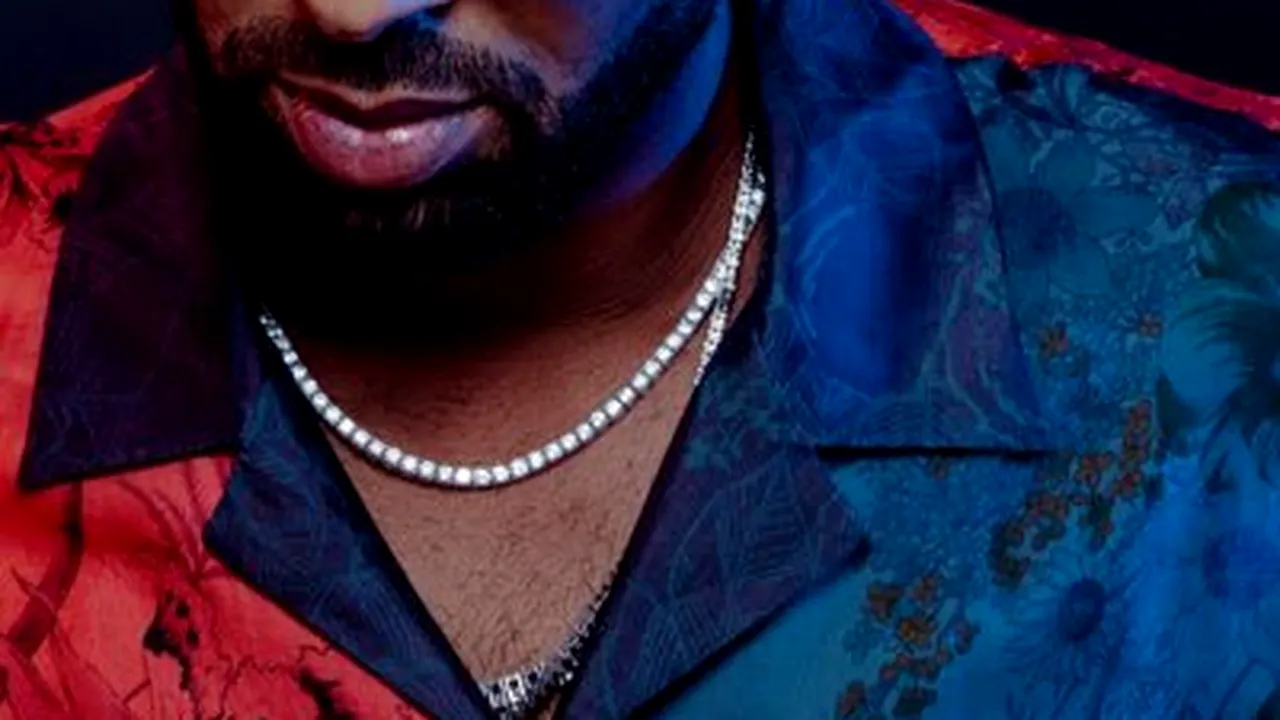 Rapperul Naps, suspectat că a violat o femeie în timp ce aceasta dormea, va fi judecat în februarie