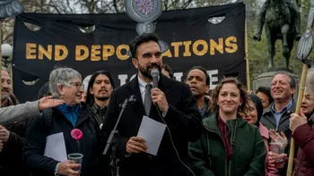 EXTERNE Un agent ICE a împușcat un bărbat la New York. Primarul orașului îi cere lui Trump să oprească operațiunile