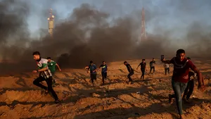 Se amplifică tensiunile dintre Israel şi militanţii islamişti. Au fost declanşate incendii de vegetaţie prin baloane lansate din Fâşia Gaza