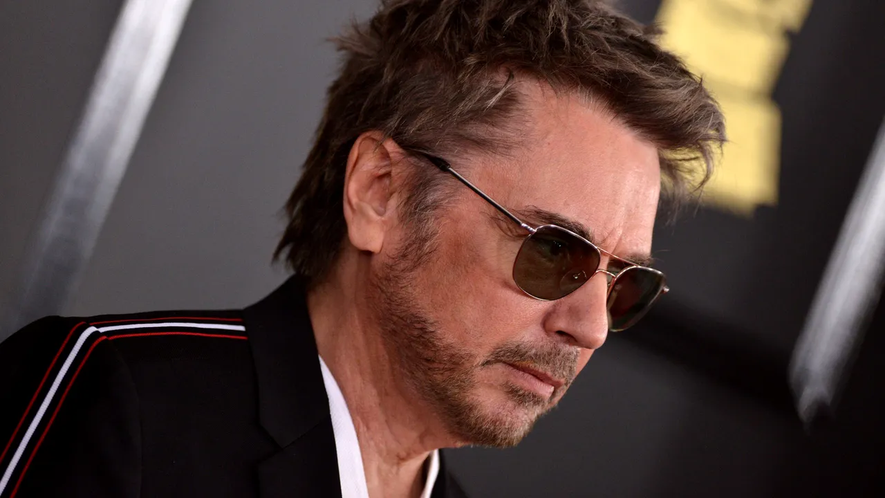 Ascultă SMART RADIO. Jean-Michel Jarre va lansa un album 