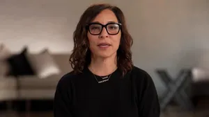 Linda Yaccarino demisionează din funcția de CEO al companiei X a lui Elon Musk