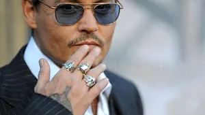 VIAŢĂ VIP: Azi este ziua de naştere a lui Johnny Depp