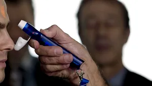 Un caz suspect de Ebola a fost detectat în Franţa la primele controale introduse în aeroporturi