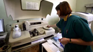 Românii se tratează de boli în străinătate. Creştere majoră a numărului de pacienţi care ajung la WPK din Viena