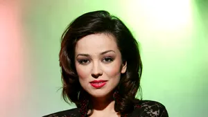 Olivia Steer a născut un băieţel de patru kilograme