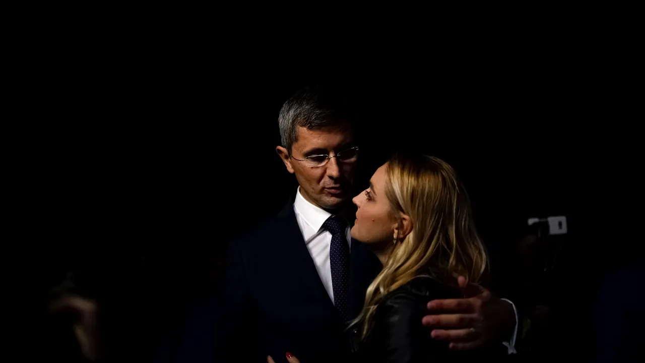 Soţia lui Dan Barna, acuzată că ar fi folosit un limbaj vulgar la adresa membrilor USR: „C****** ăştia care nu au făcut nimic în campanie”