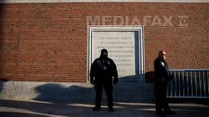 Juraţii în procesul atentatelor din Boston vor fi privaţi de televiziune şi Internet