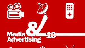 Un sfert dintre utilizatorii români de Internet citesc presa online şi folosesc reţelele sociale zilnic