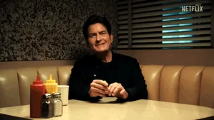 Pedeapsă de până la 180 de ani de închisoare pentru un bărbat ce susținea că a lucrat pentru Charlie Sheen
