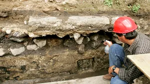 O comoară aztecă de 4.000 de artefacte, descoperită în centrul Mexicului