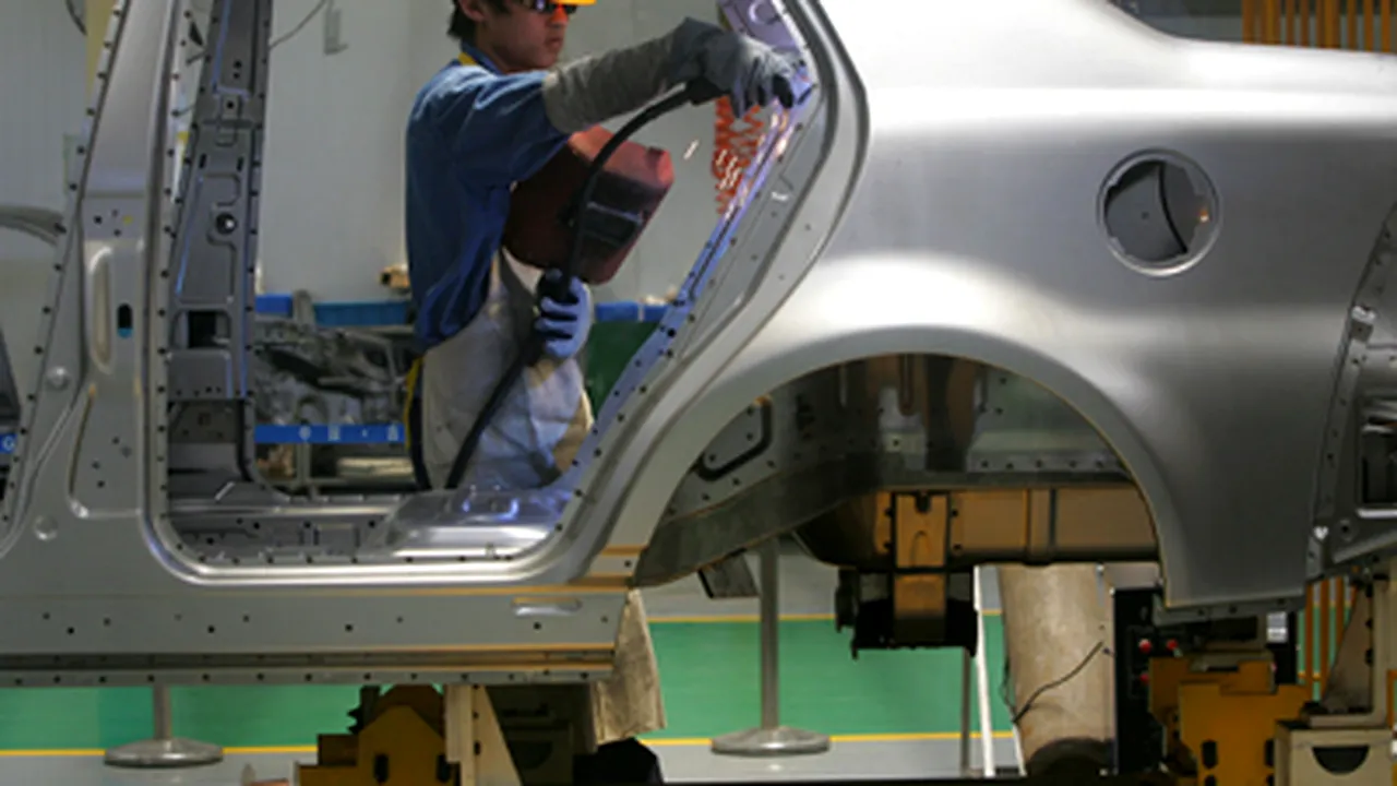 Volvo va fi cumpărat de constructorul auto chinez Geely Automobile