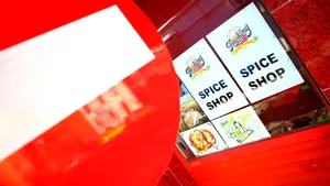 Aproape 100 de kilograme de substanţe psihotrope, confiscate în cinci zile
