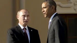 SUMMITUL G20: Strângeri de mână şi zâmbete forţate între Vladimir Putin şi Barack Obama la Sankt Petersburg