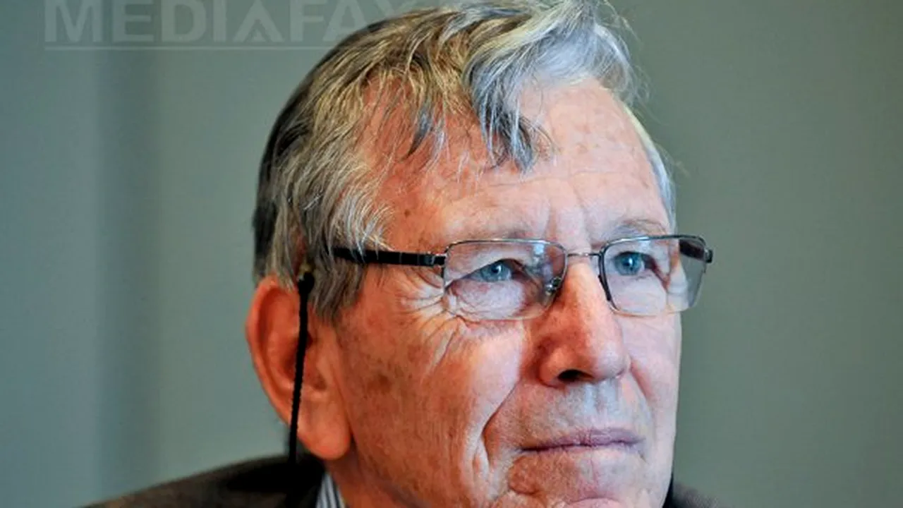 Amos Oz: Meseria de scriitor vine din curiozitate. O persoană curioasă este şi un amant mai bun