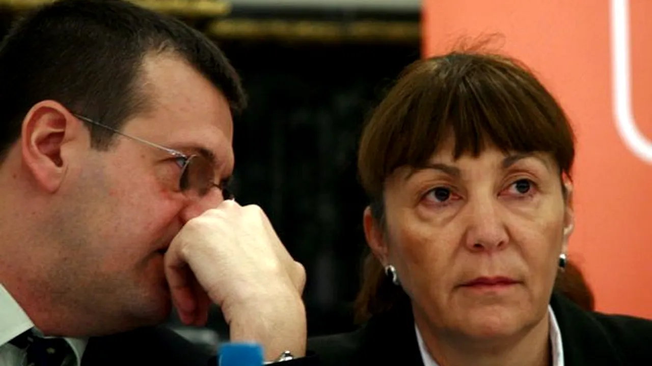 Blaga îl vrea secretar general al PDL pe Flutur, iar pe Macovei şi Cristian Preda, în conducere