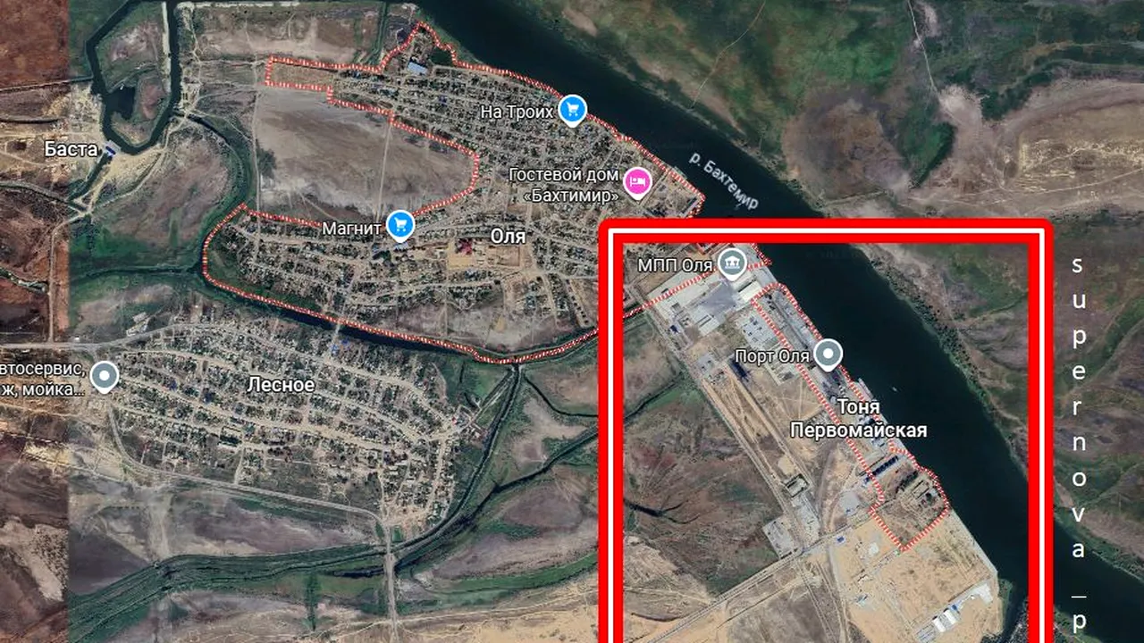 Ucraina a atacat o navă încărcată cu arme iraniene într-un port rusesc în ziua summitului din Alaska