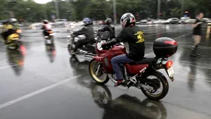 PMB vrea să interzică accesul motocicliştilor pe marile artere, noaptea