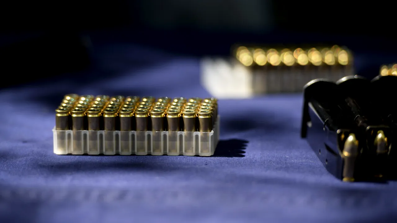 20.000 de cartușe destinate armatei germane au fost furate dintr-un camion lăsat nesupravegheat