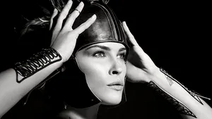 Calendarul Pirelli 2011 a fost lansat în România