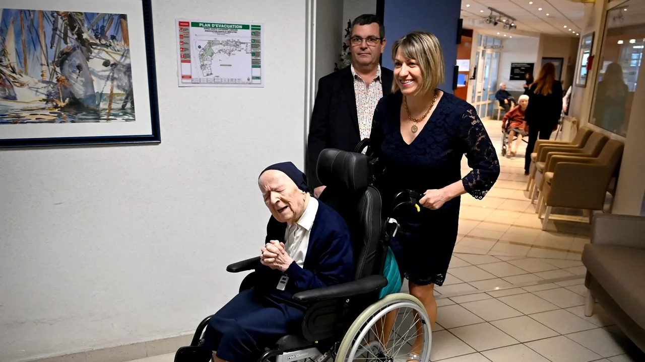Cea mai bătrână persoană din Europa a învins COVID-19. Joi va împlini 117 ani