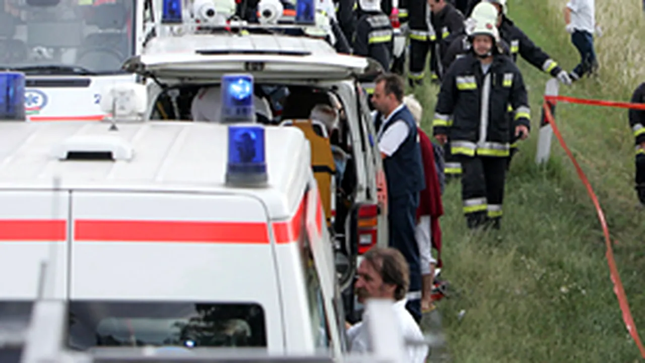 Patru români, răniţi în accidentul din Ungaria