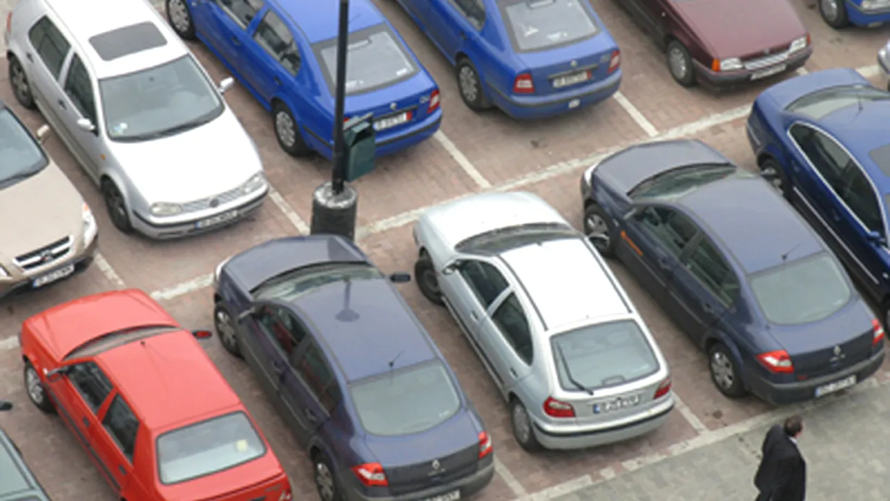 Piaţa auto românească a înregistrat în februarie cel mai mare declin din UE după înmatriculările noi