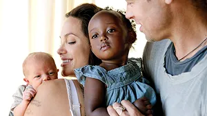 Angelina Jolie va apărea într-o revistă alăptând