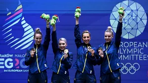 Echipa feminină de tenis de masă, felicitată de premier după ce a câştigat la Jocurile Europene