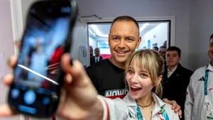 Majoritatea polonezilor sunt mulțumiți de noul lor președinte. Dispute în Varșovia, între Karol Nawrocki și Donald Tusk, pe participarea la Consiliul pentru Pace