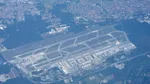 Friteuze, microunde și o cușcă pentru animale. Licitația neobișnuită de pe aeroportul folosit de mii de români