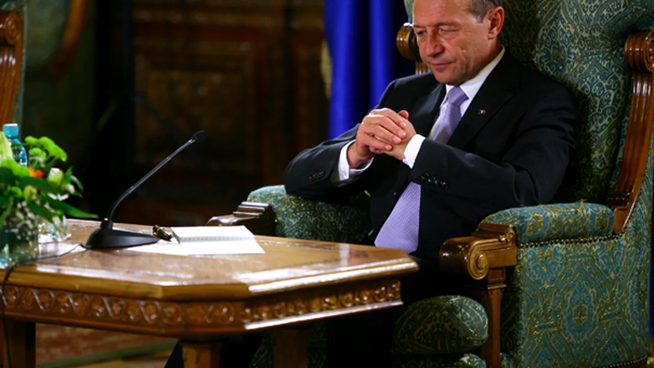 Preşedintele Băsescu are luni consultări cu partidele pe tema deciziei CC privind ANI