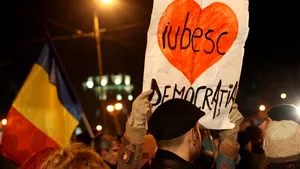 TU ŞTII CE MAI FAC BANII TĂI? Cum vor parlamentarii să legalizeze împrumuturile confidenţiale luate de partide