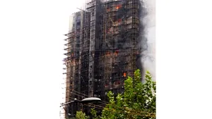 Cel puţin 53 de morţi în urma incendiului din Shanghai - VIDEO