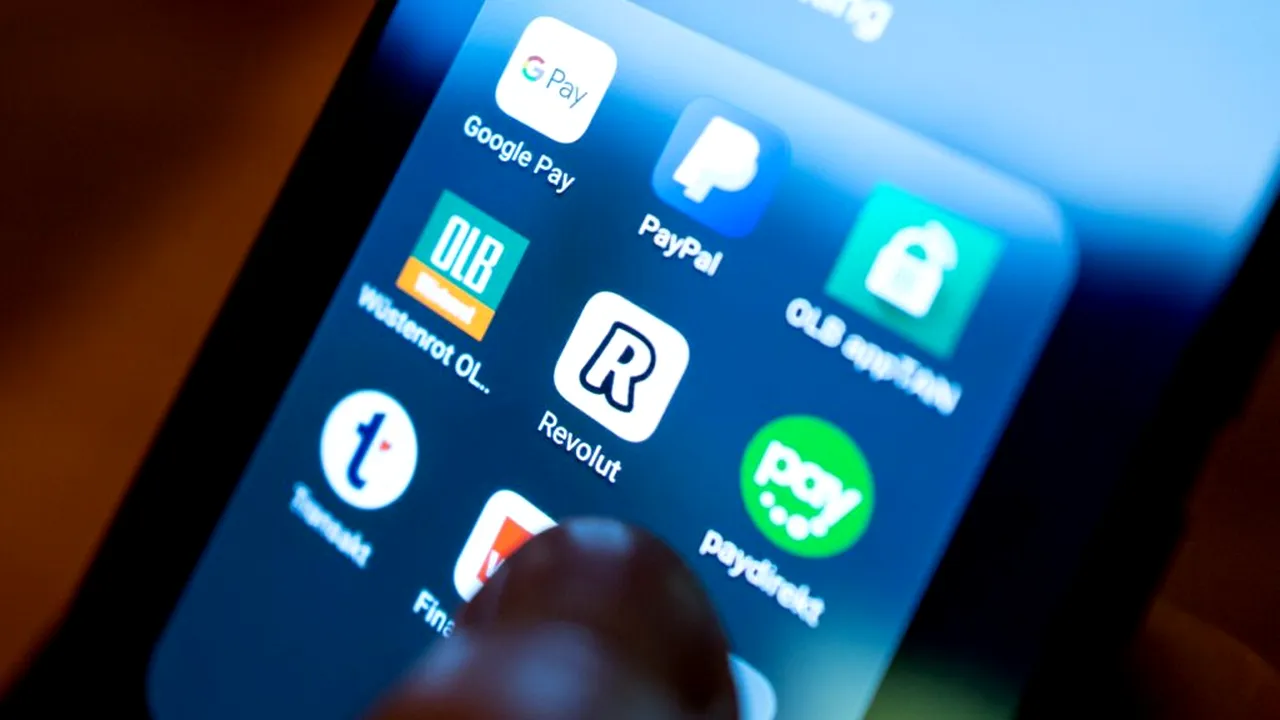 Revolut ajunge la o evaluare record de 75 miliarde de dolari
