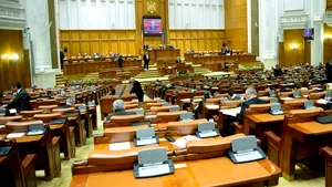 Un deputat anunţă că intră în greva foamei în Parlament